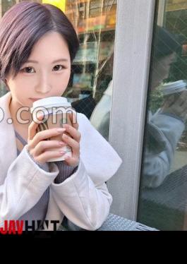 Mosaic SIRO-5282 An Older Lady With A Calm And Mysterious Atmosphere.