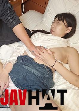 FC2PPV-4706217 A Fair-skinned Wife Who Was Caught Shopping At A Supermarket Late At Night For Not Paying Her Debts And Was Defiled By A Stranger's Dick And Forced To Have Creampie Sex.